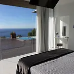 Luxury Paradise *
