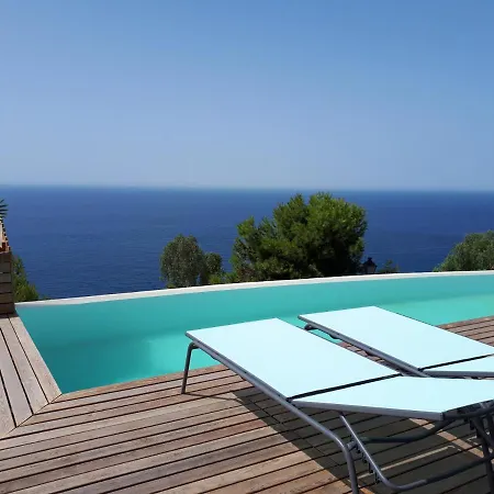 Luxury Paradise Villa *
