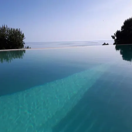 Villa Luxury Paradise